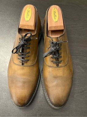 Allen Edmonds Carlyle Dress Shoe Plain Toe - 6.5E Bourbon